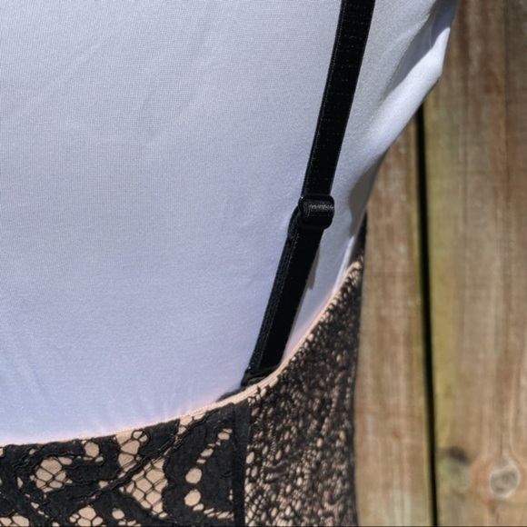 BCBGMAXAZRIA Black Nude Lace Tiered Skirt Ellie Dress 8 - Picture 13 of 16